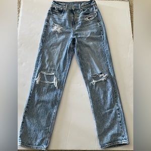 American Eagle Women’s Highest Rise 90’s Boyfriend Jeans - Size 2